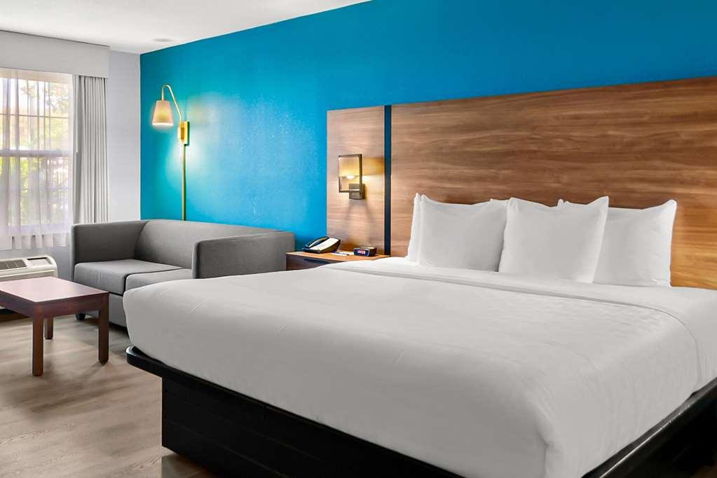 Clarion Inn Falls Church-Arlington Oda fotoğraf