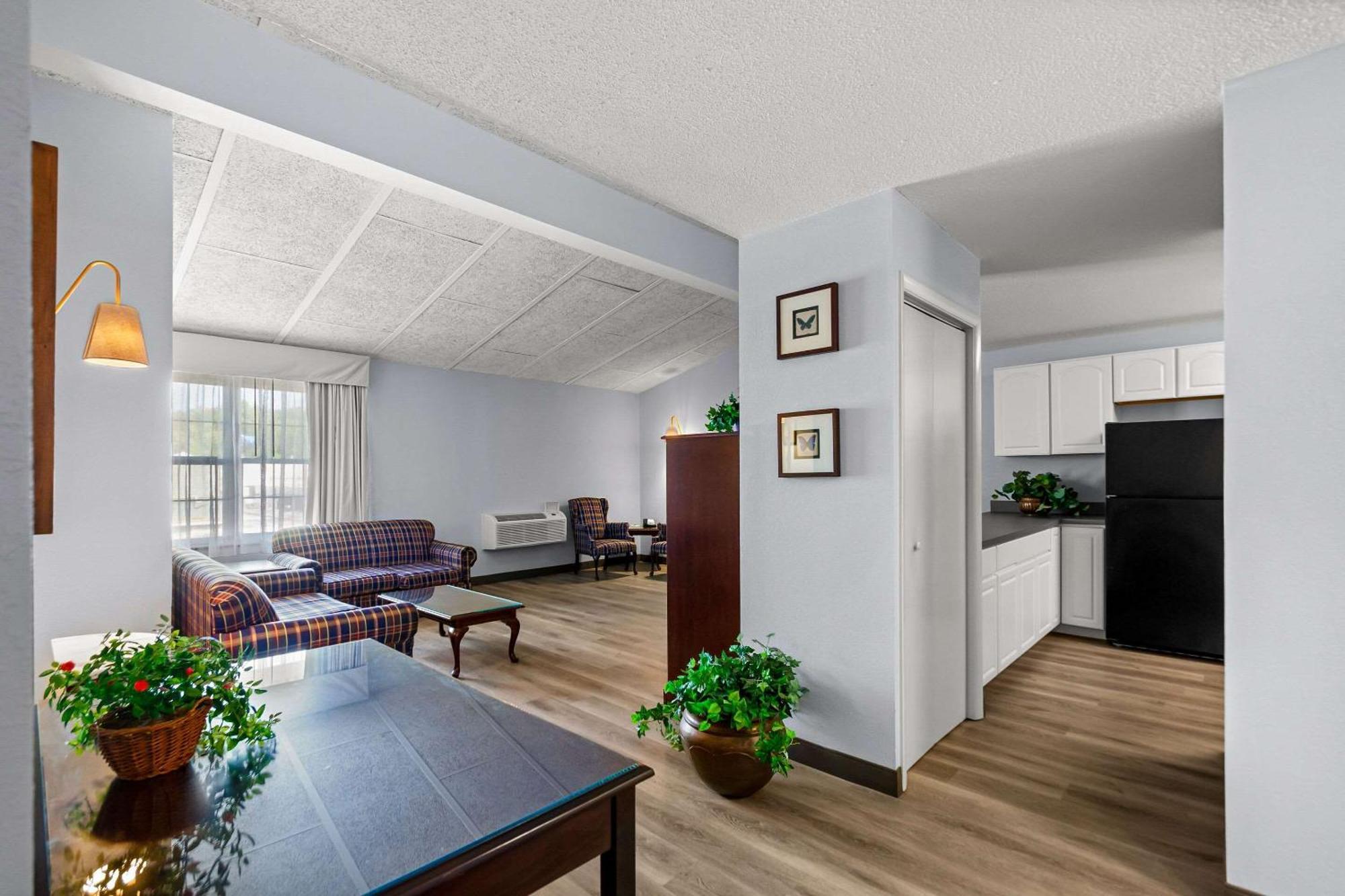 Clarion Inn Falls Church-Arlington Dış mekan fotoğraf
