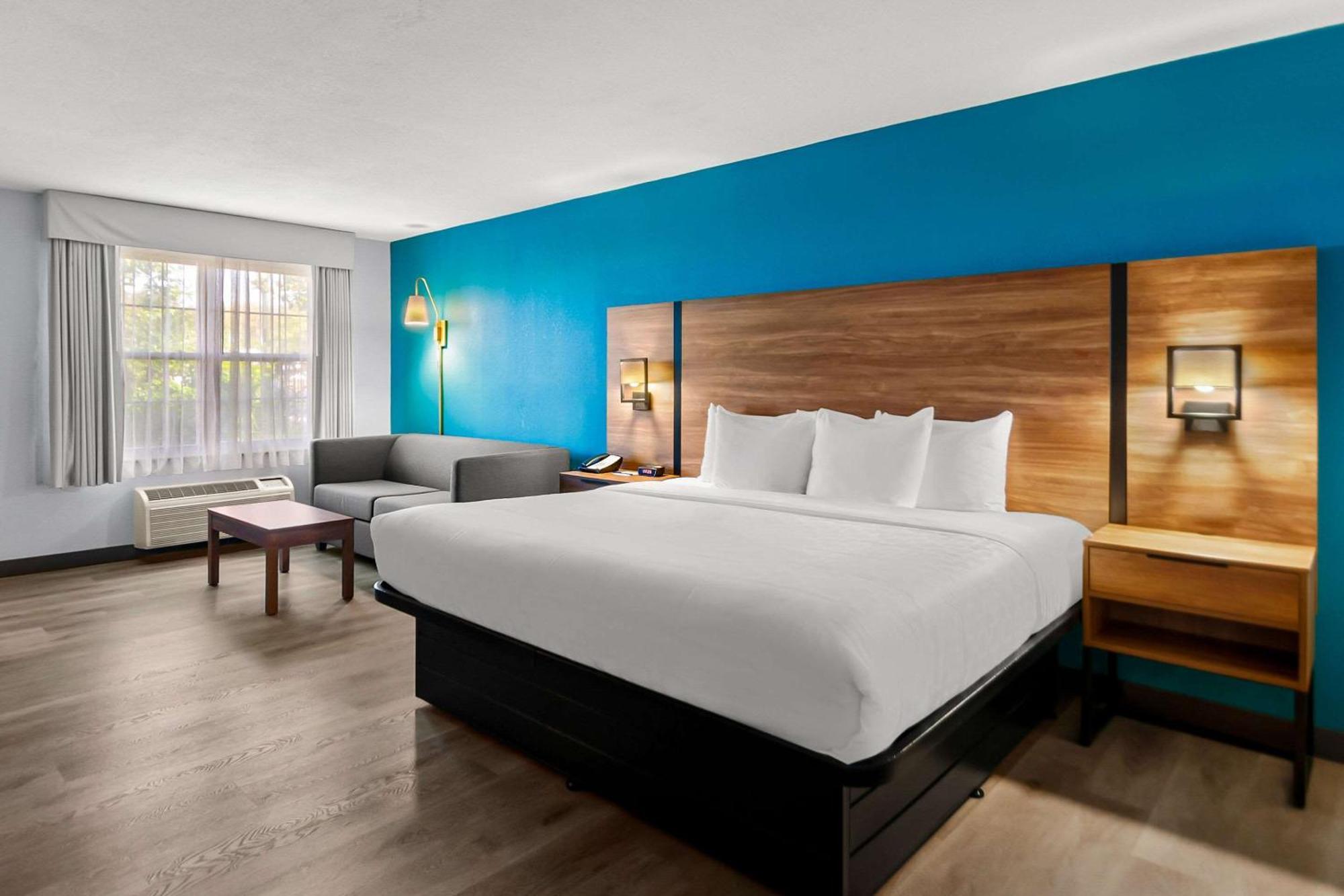 Clarion Inn Falls Church-Arlington Dış mekan fotoğraf