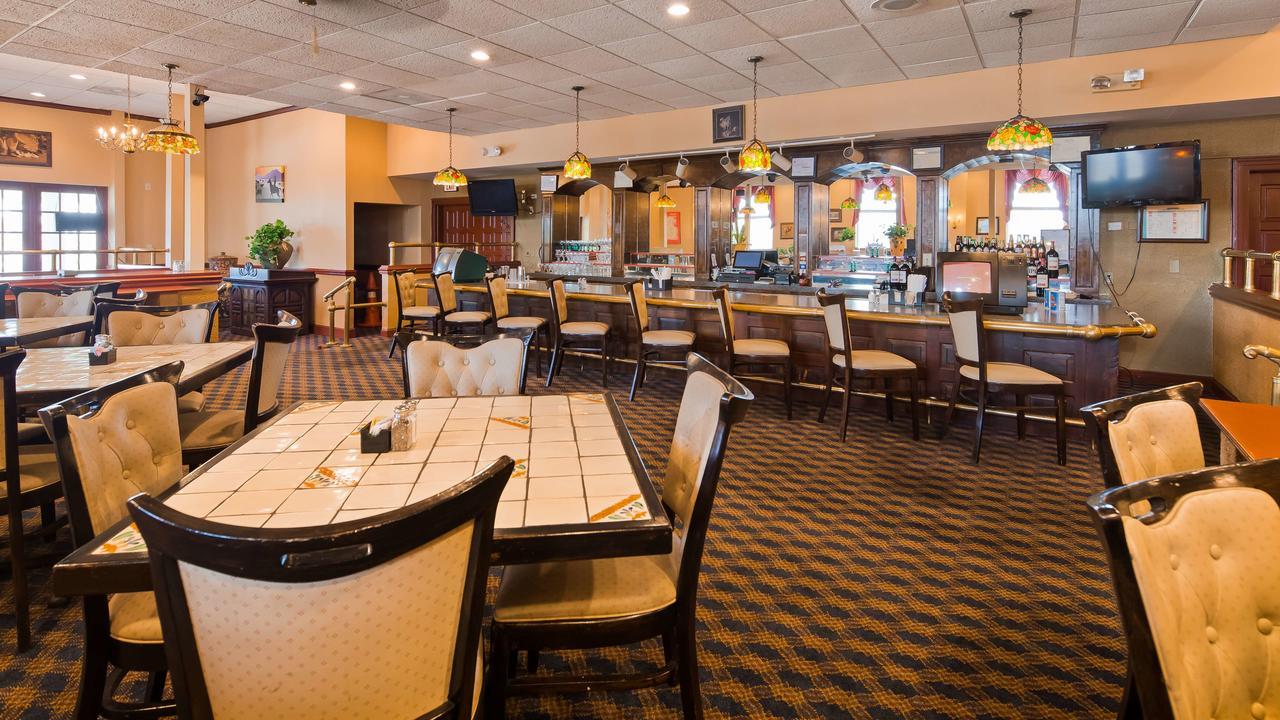 Clarion Inn Falls Church-Arlington Dış mekan fotoğraf