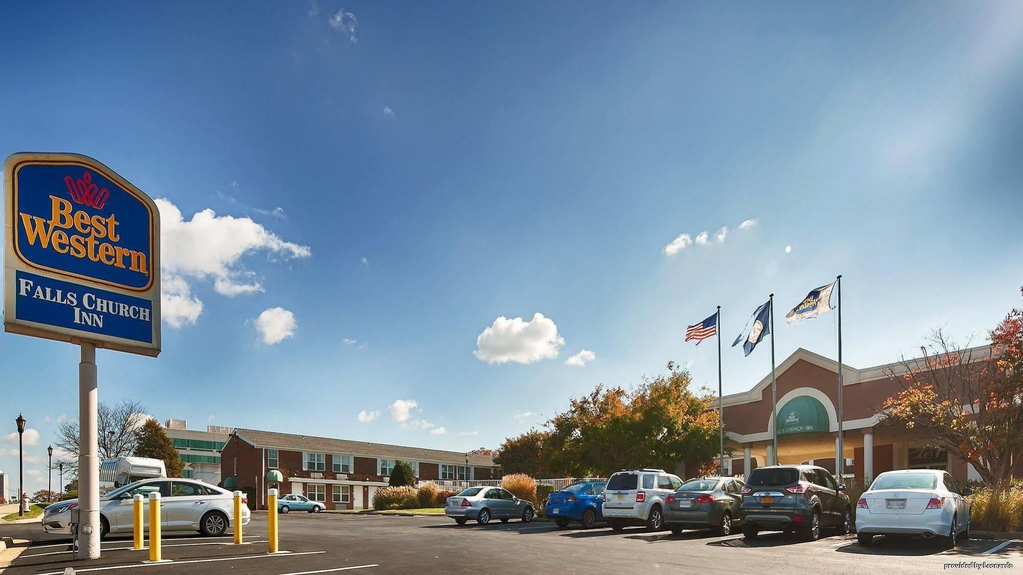 Clarion Inn Falls Church-Arlington Dış mekan fotoğraf